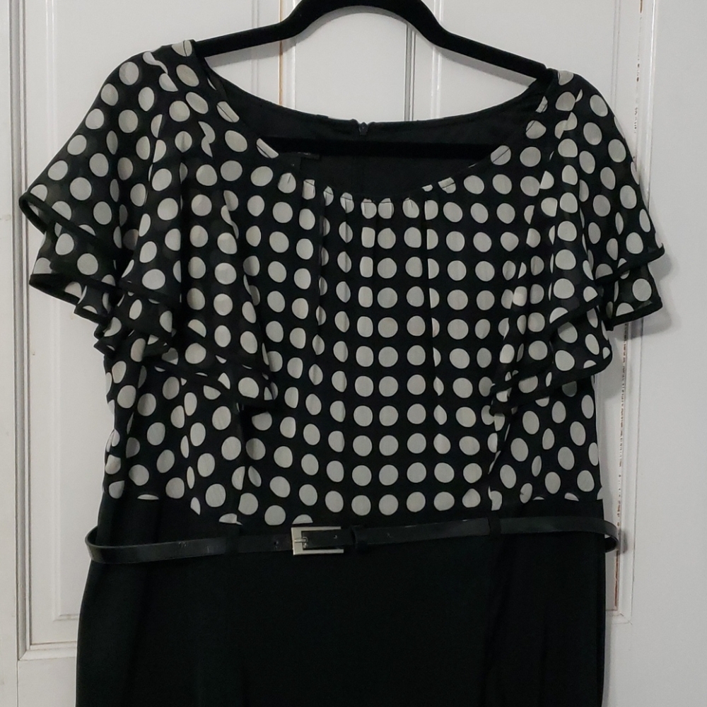 ALYX Woman 16W black dress with accent belt